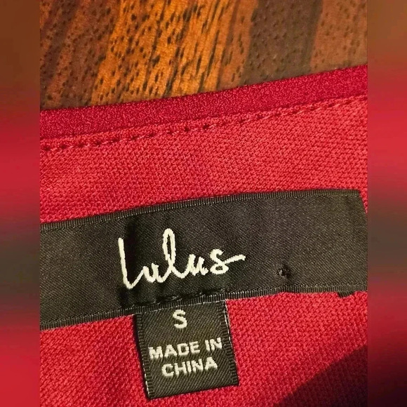 LULUS Burgundy Darling Delight Skater Mini Dress V neck Sleeveless Lined S EUC - Picture 6 of 12